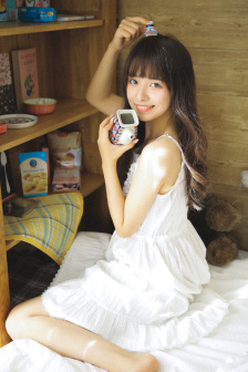 美女胸18以下禁止看禁网站